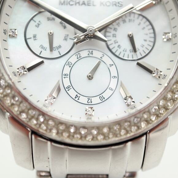 Michael Kors Cameron MOP Day Date 38mm Watch 6.25" Bracelet MK5690 w New Battery - Picture 7 of 13